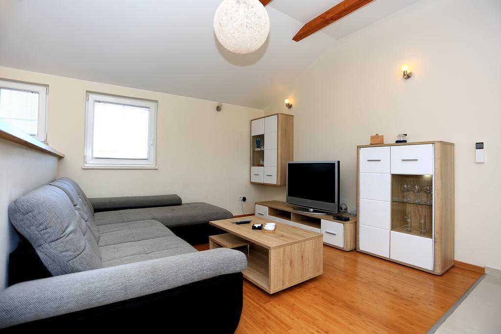 Apartment Pa Ve Murter Ngoại thất bức ảnh